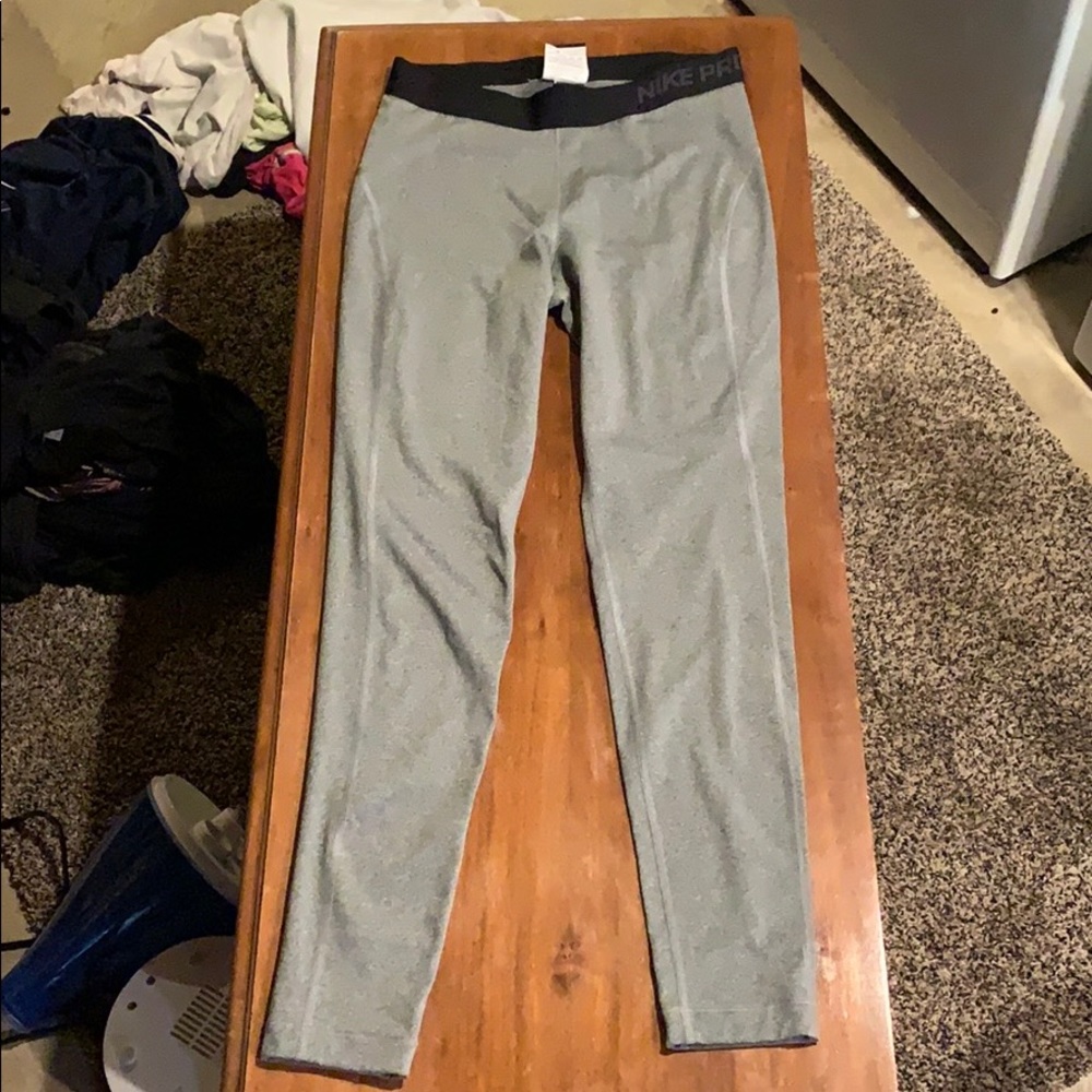 Nike leggings